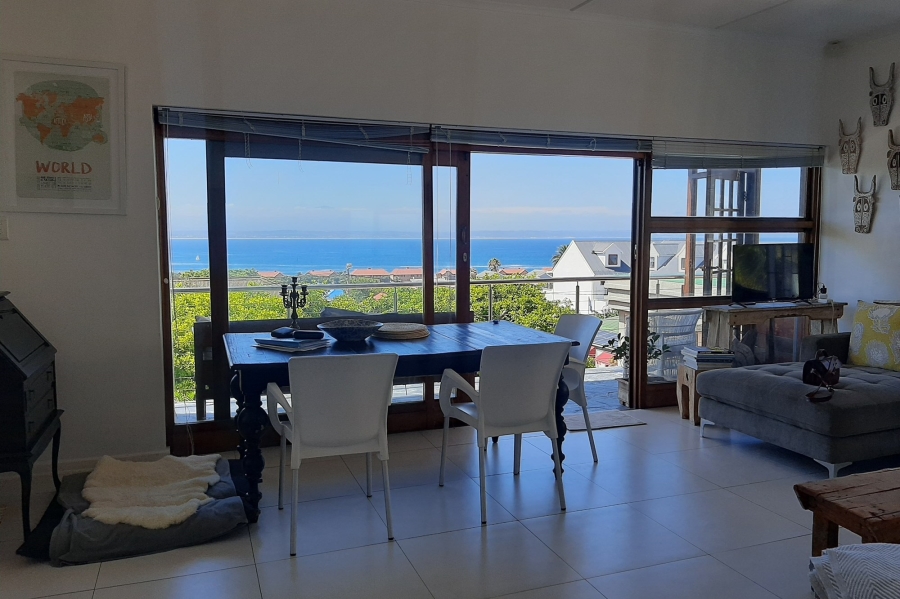 To Let 3 Bedroom Property for Rent in Mossel Bay Central Western Cape